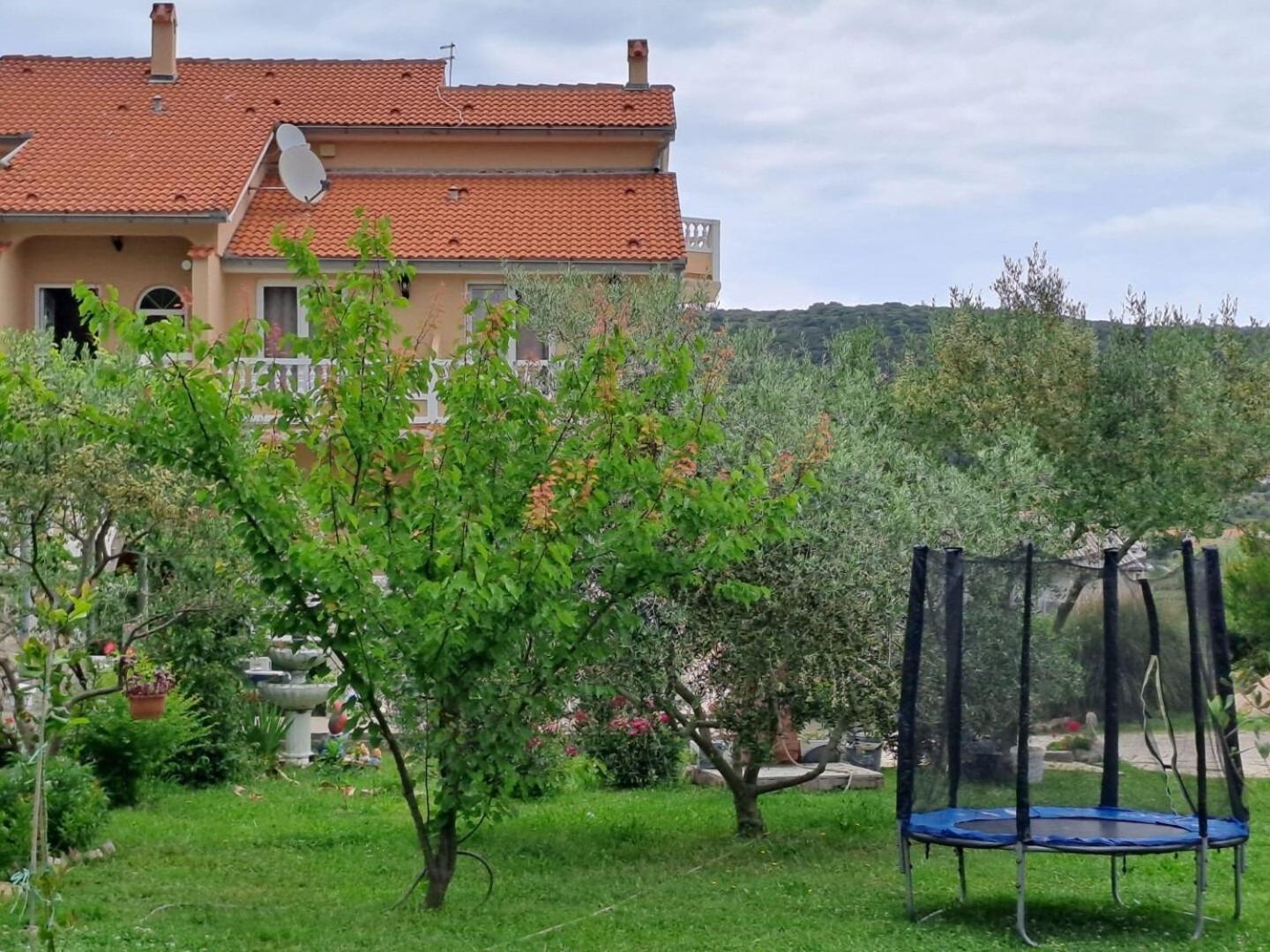 Apartments Mig - With Beautiful Garden Supetarska Draga Exteriér fotografie